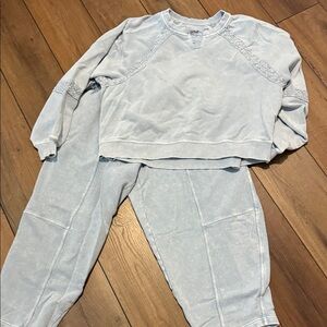 Aerie barrel sweats and matching sweatshirt  SZ L